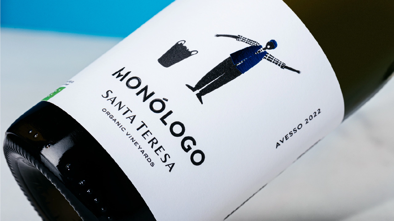 carousel/wines/3 monólogo avesso quinta de santa teresa.jpg